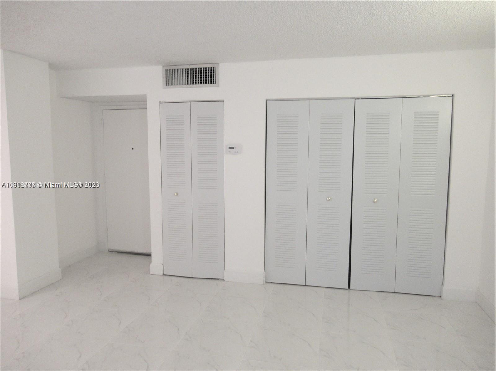 PLAZA OF AMERICAS CONDO P - Residential Lease