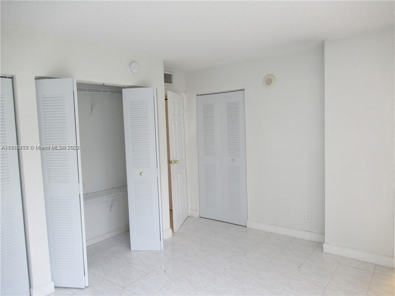 PLAZA OF AMERICAS CONDO P - Residential Lease