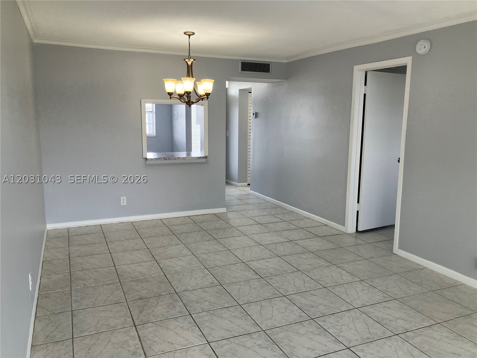 LAUDERDALE OAKS CONDO 5 - Residential