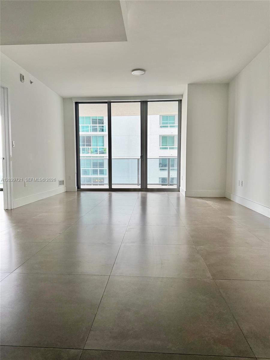 ARIA ON THE BAY CONDO - Residential Lease