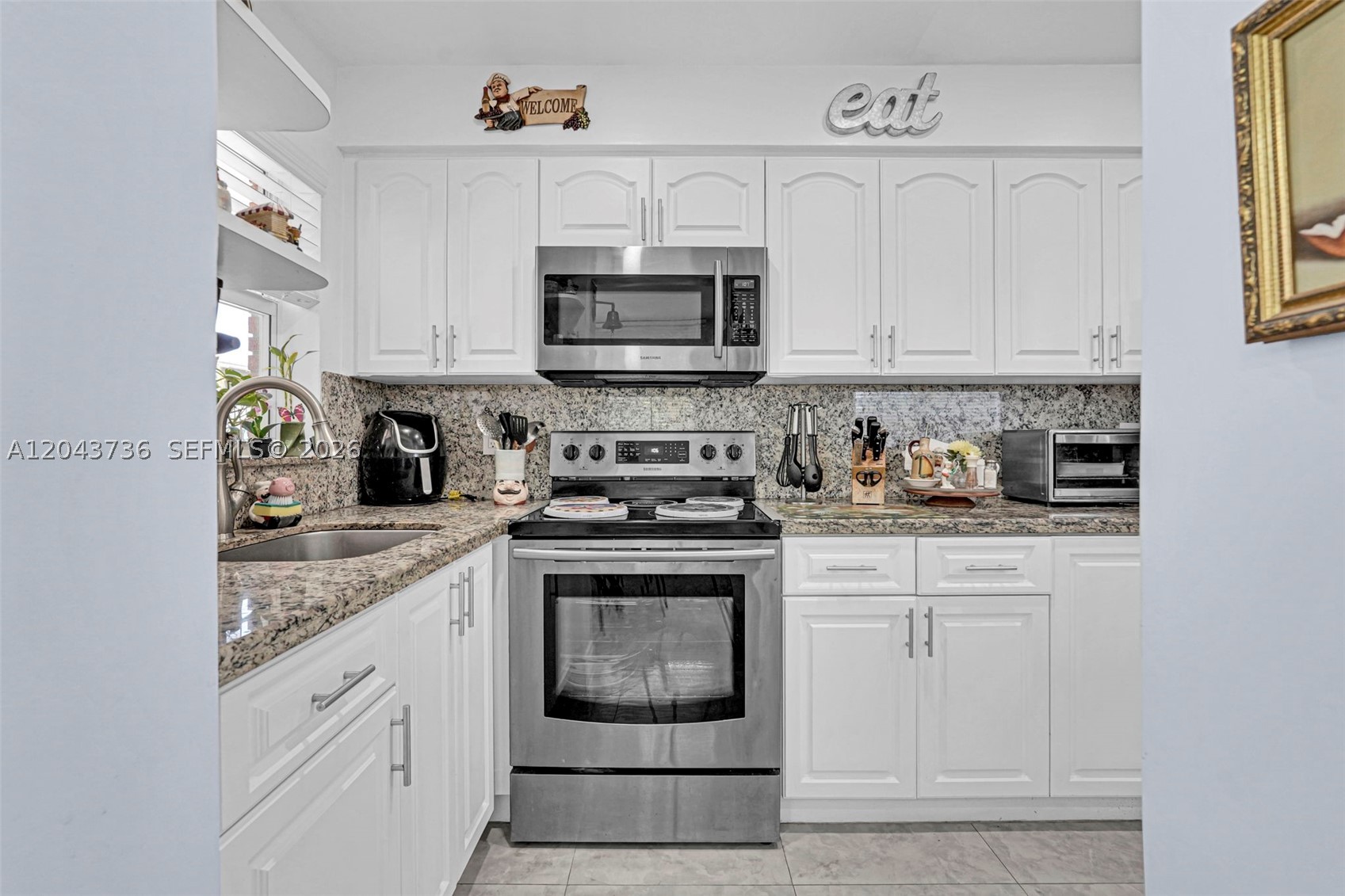 ELDORADO COUNTRY CLUB APT - Residential