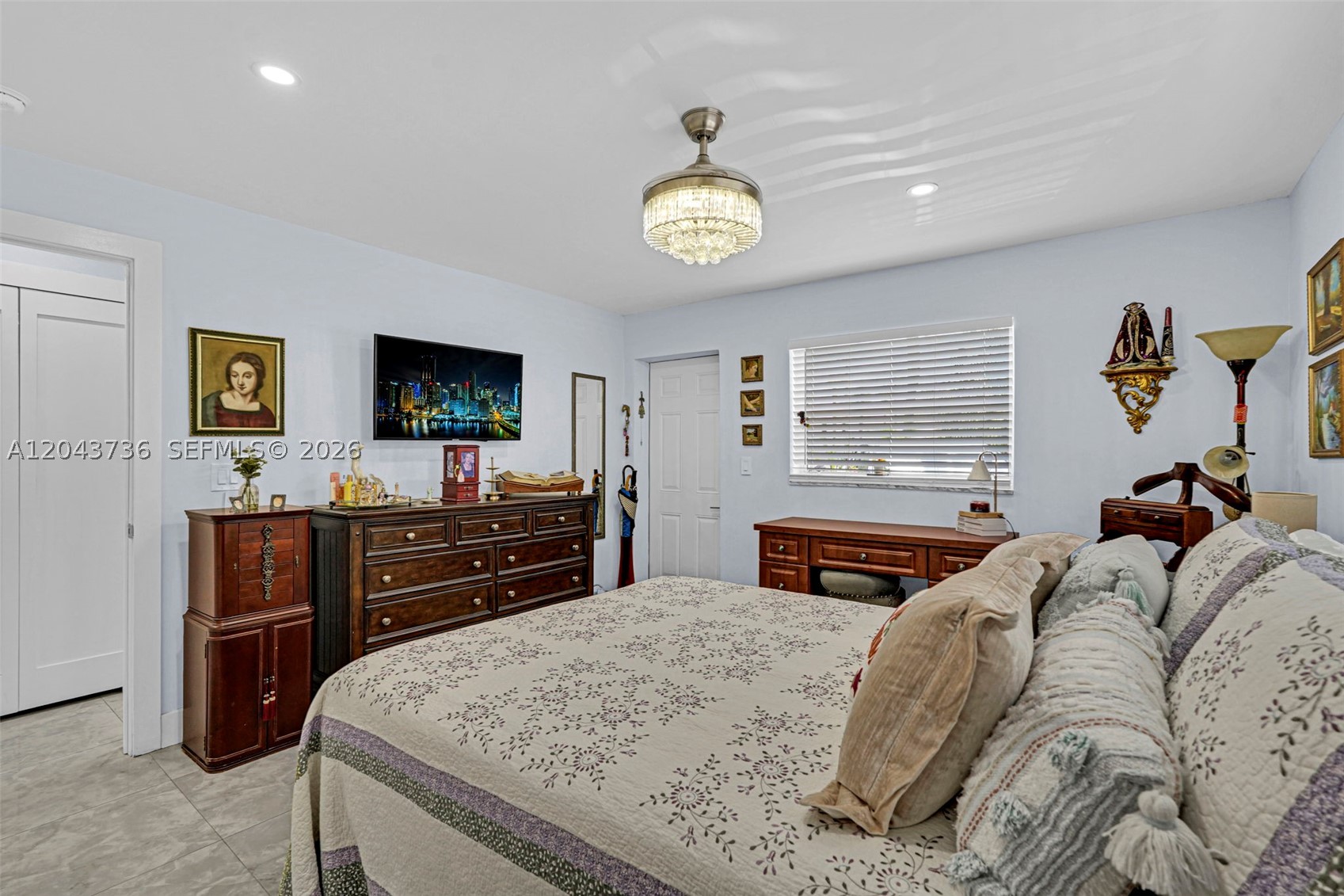 ELDORADO COUNTRY CLUB APT - Residential