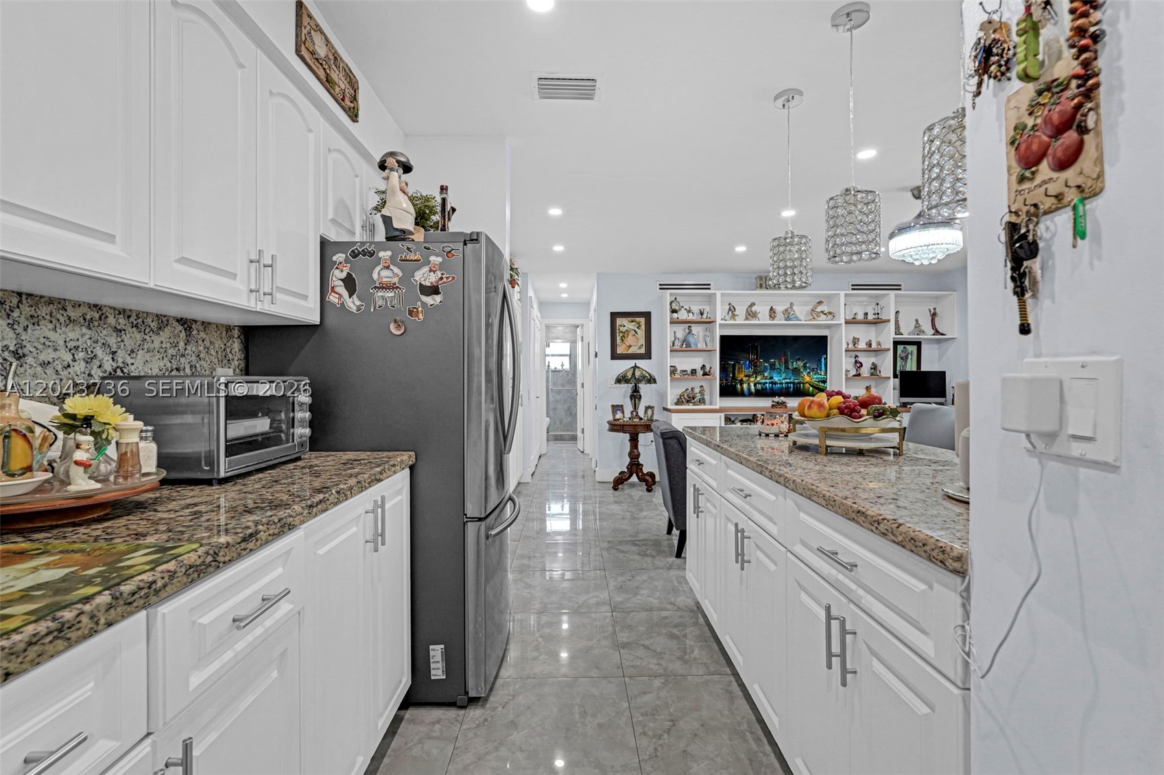 ELDORADO COUNTRY CLUB APT - Residential