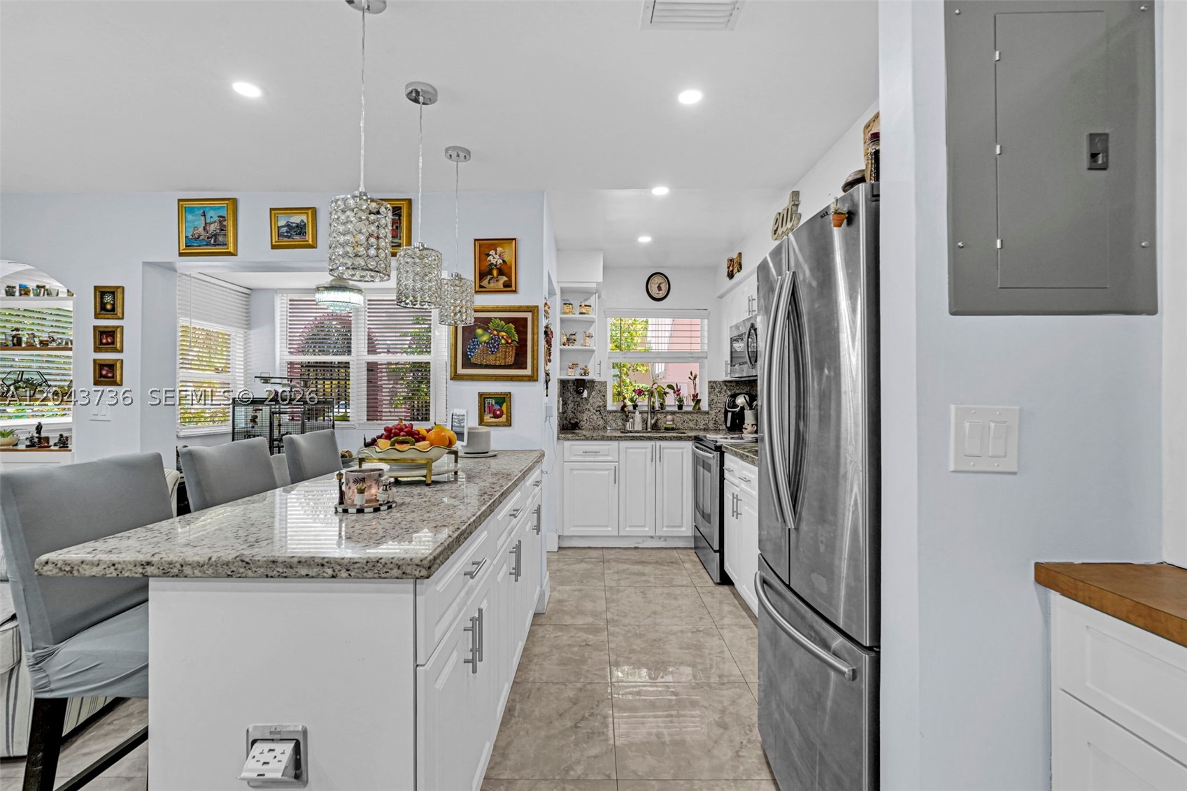 ELDORADO COUNTRY CLUB APT - Residential