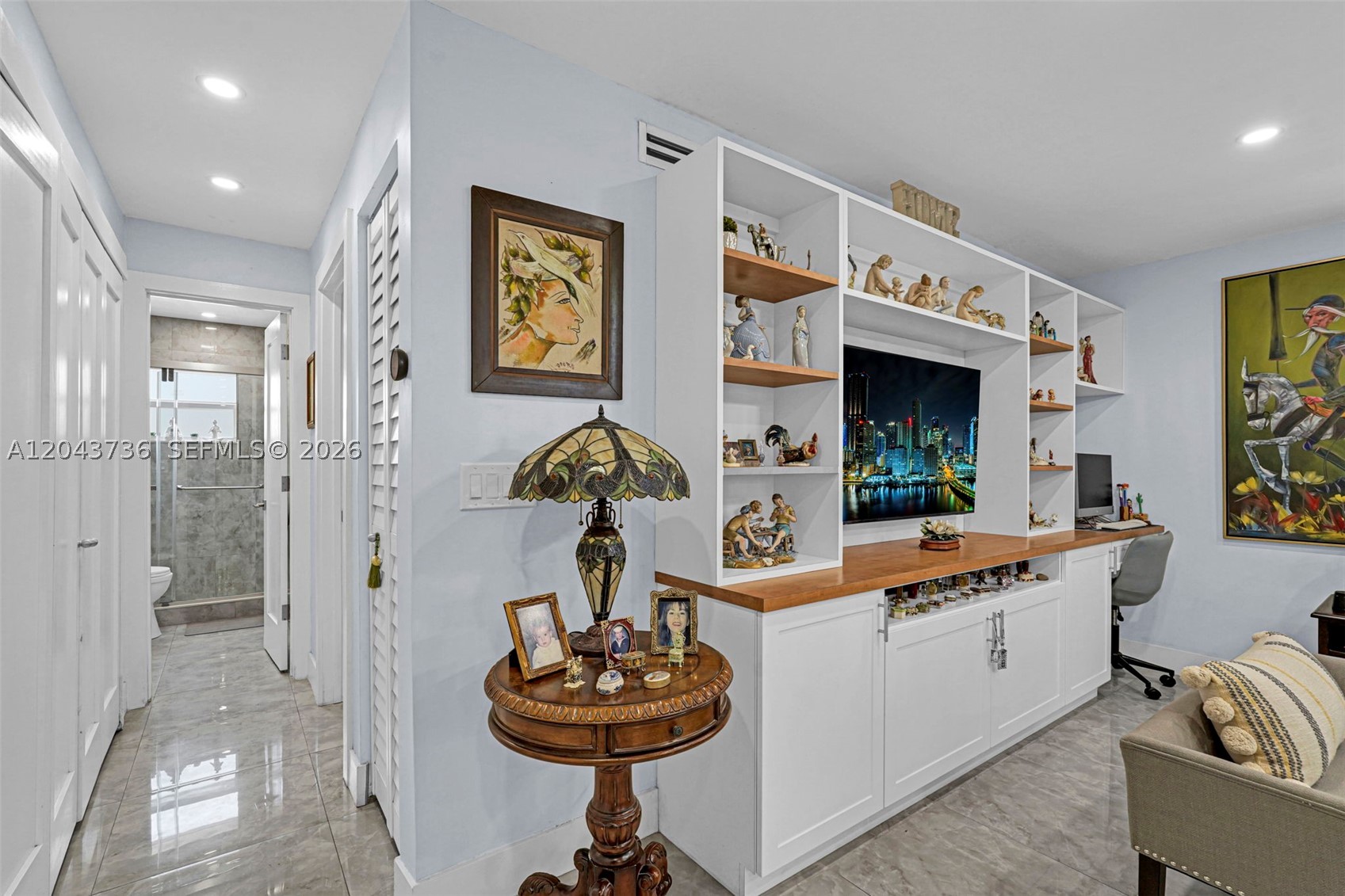 ELDORADO COUNTRY CLUB APT - Residential