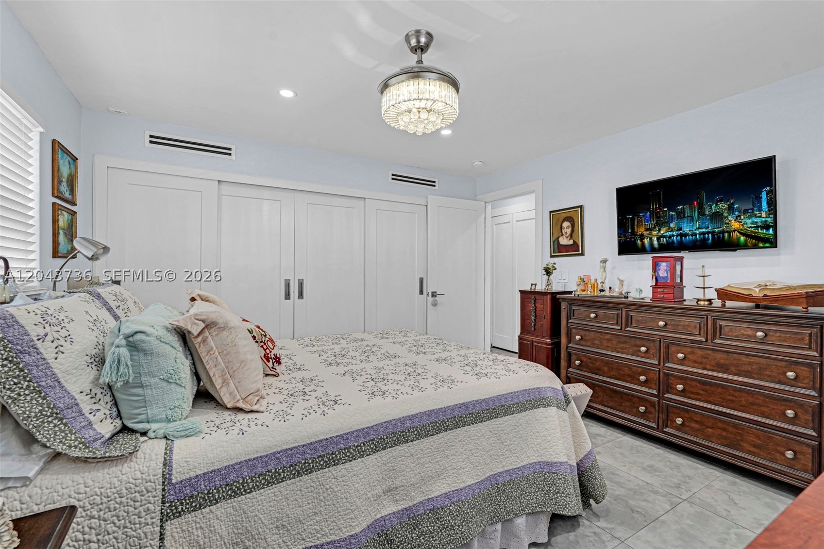 ELDORADO COUNTRY CLUB APT - Residential
