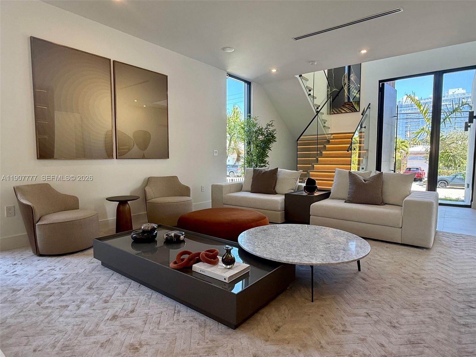 ALTOS DEL MAR NO 4 - Residential