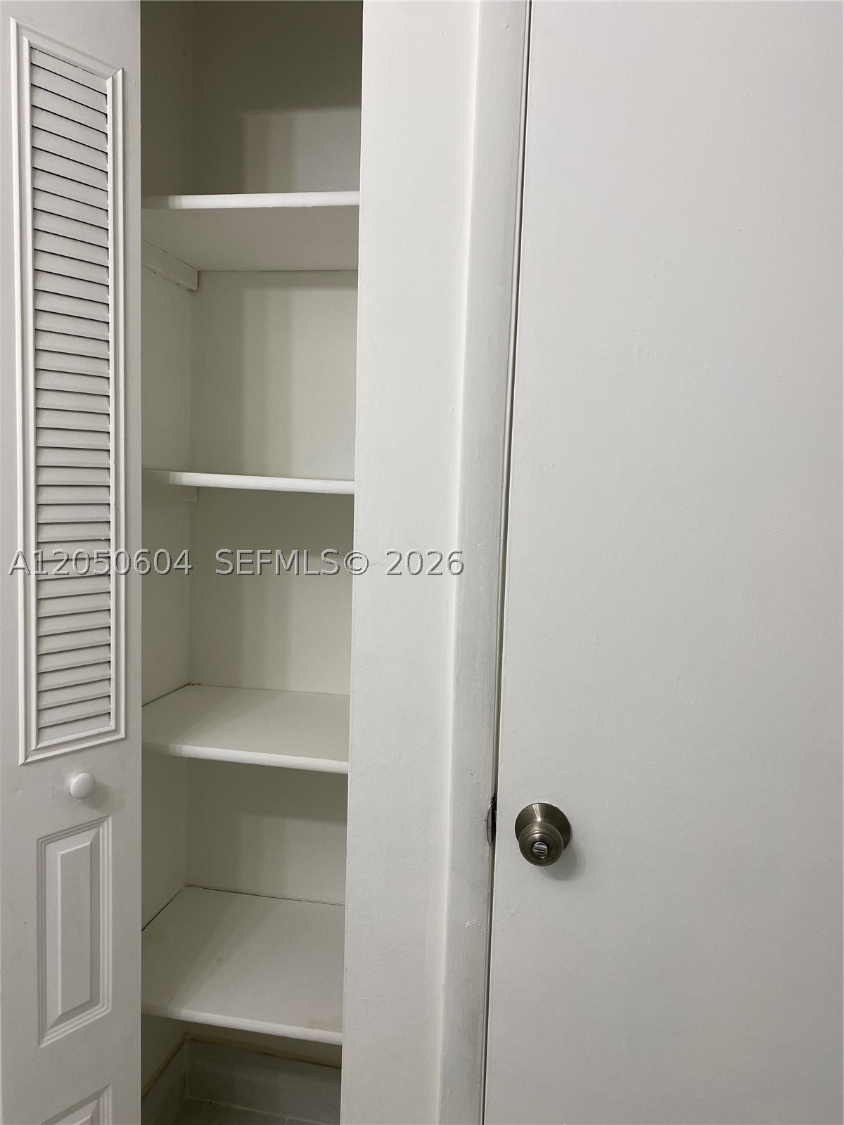 MONTECARLO CONDO - Residential