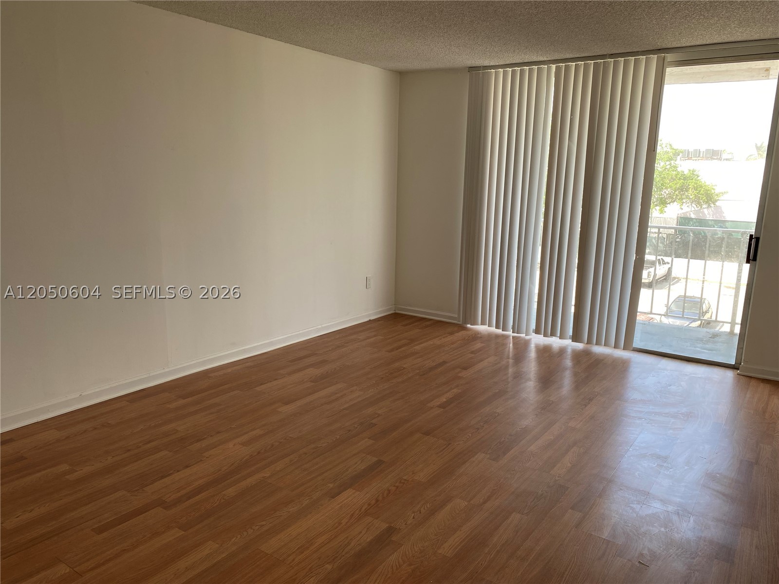 MONTECARLO CONDO - Residential