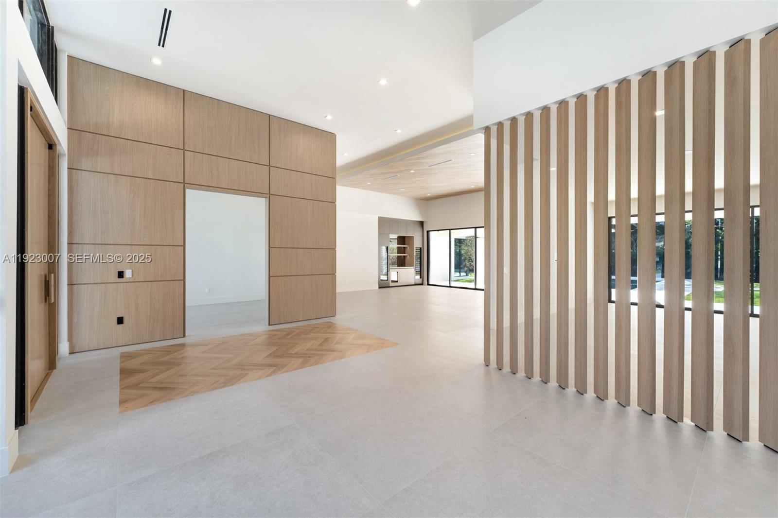 UNPLATTED - Residential