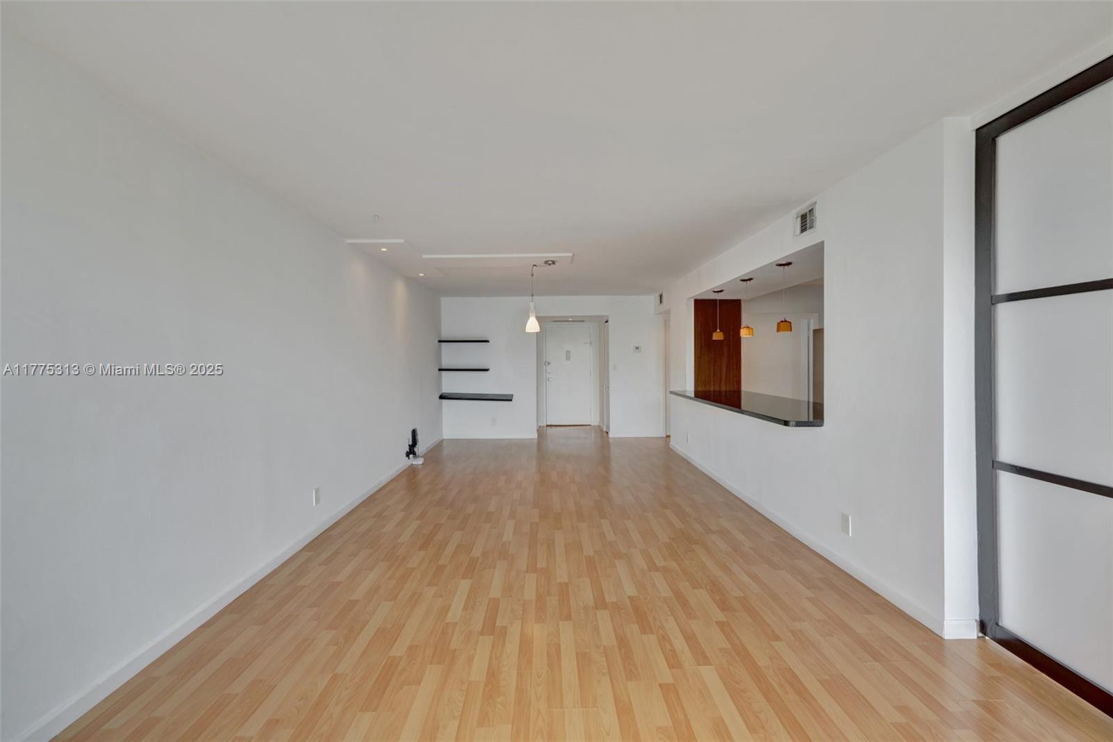 OCEANVIEW PARK CONDO - Residential Lease