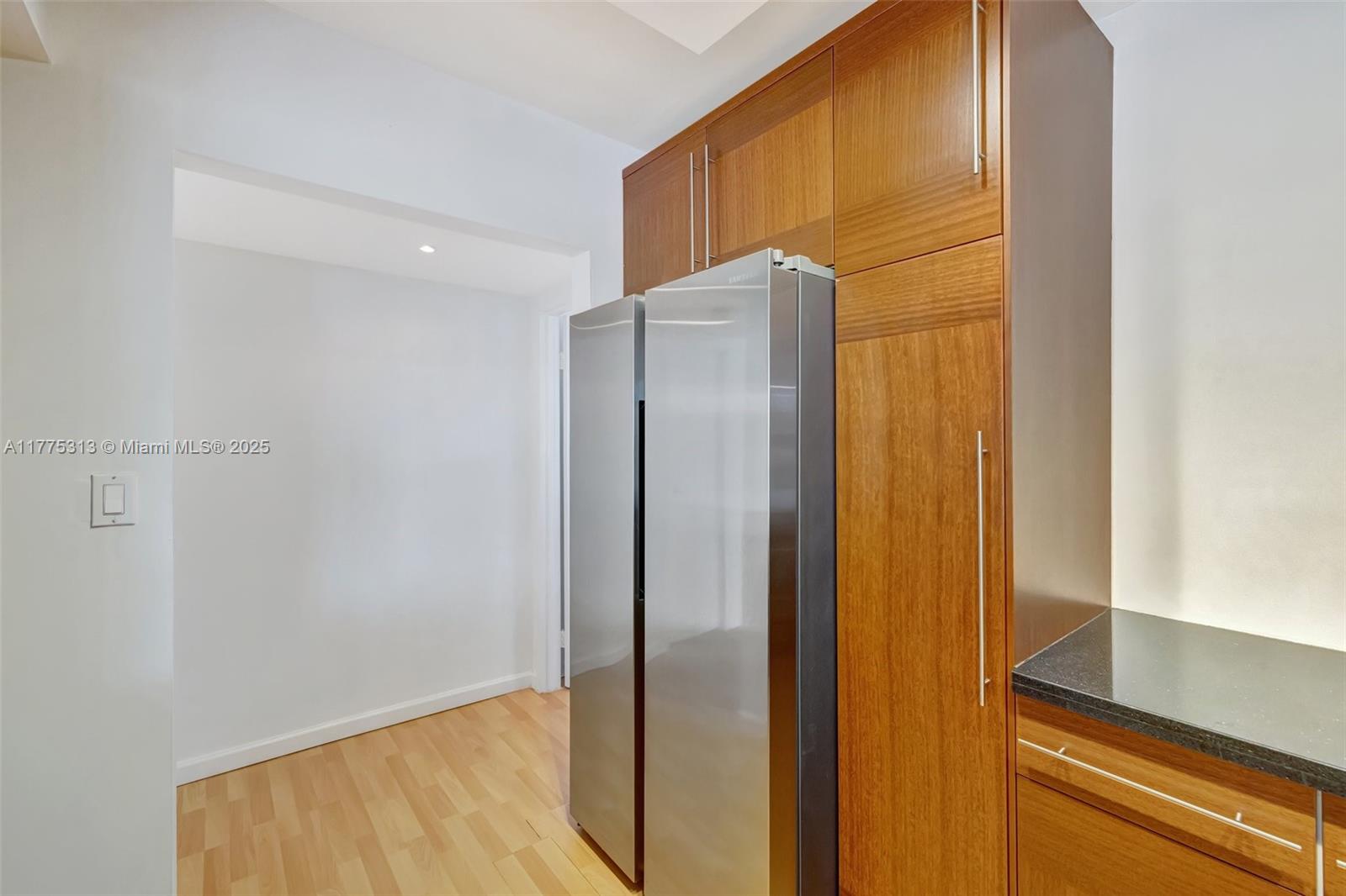 OCEANVIEW PARK CONDO - Residential Lease
