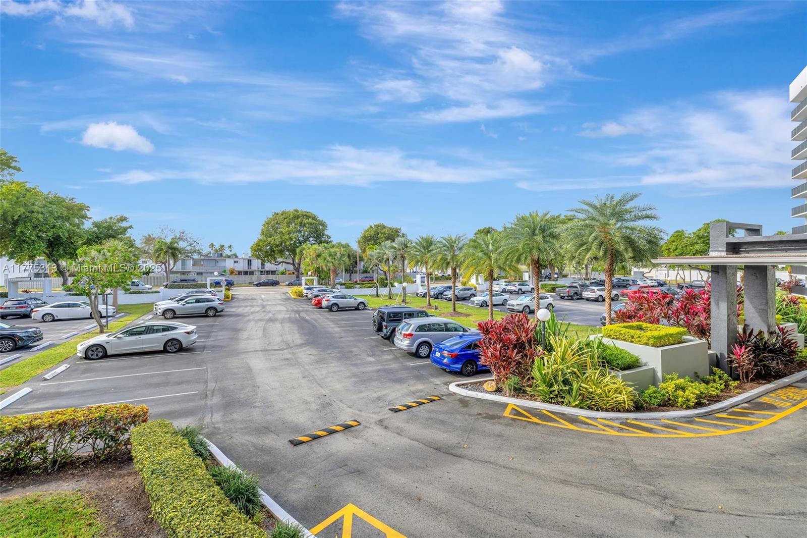 OCEANVIEW PARK CONDO - Residential Lease