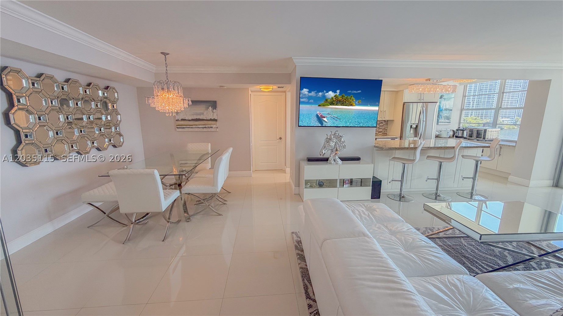 Winston Towers 500 - Residential
