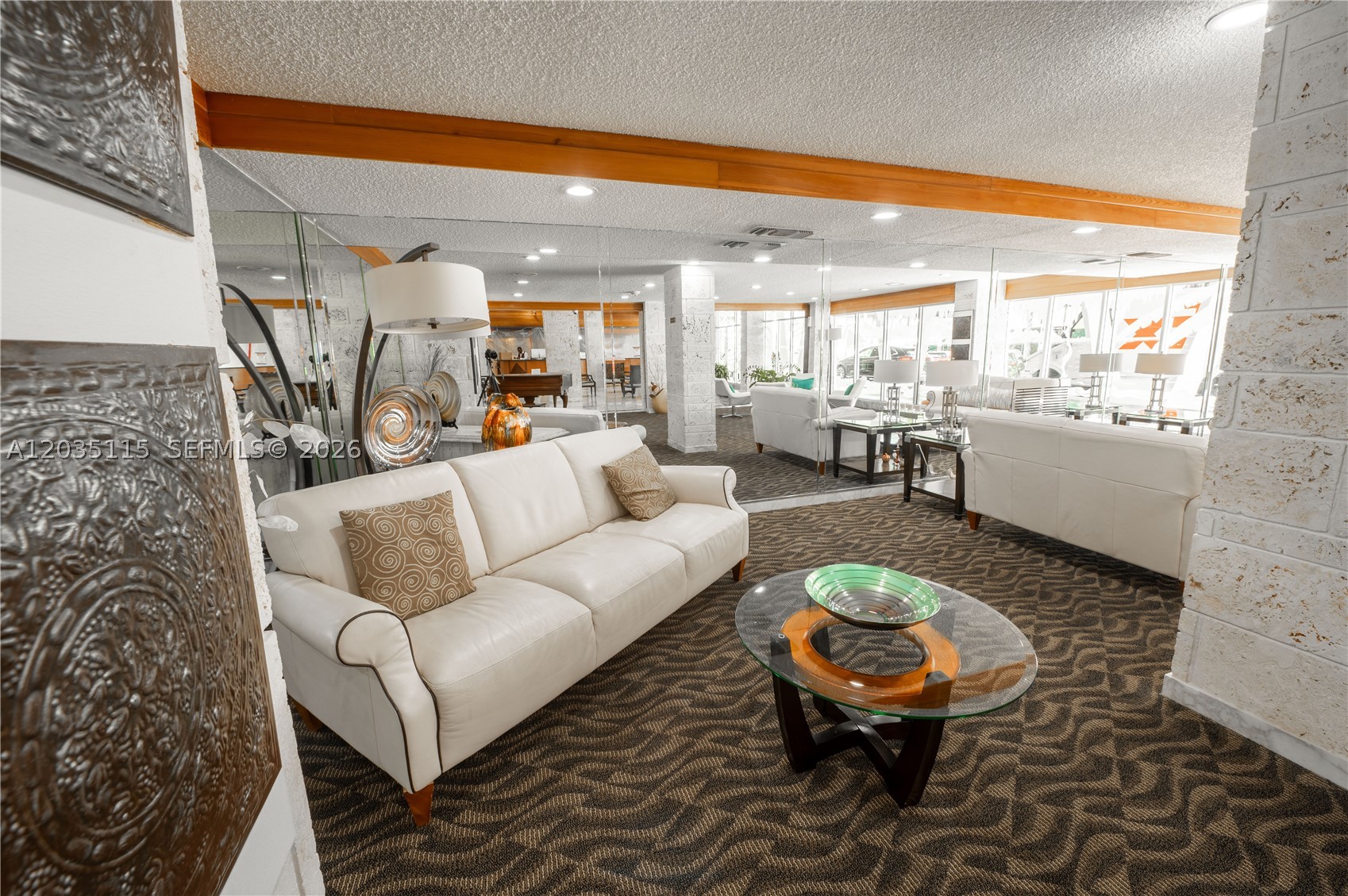 Winston Towers 500 - Residential