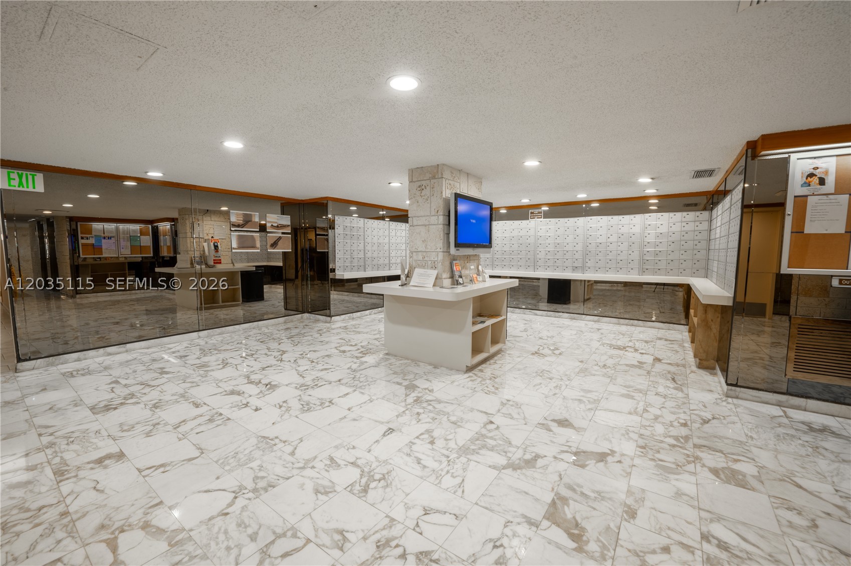 Winston Towers 500 - Residential
