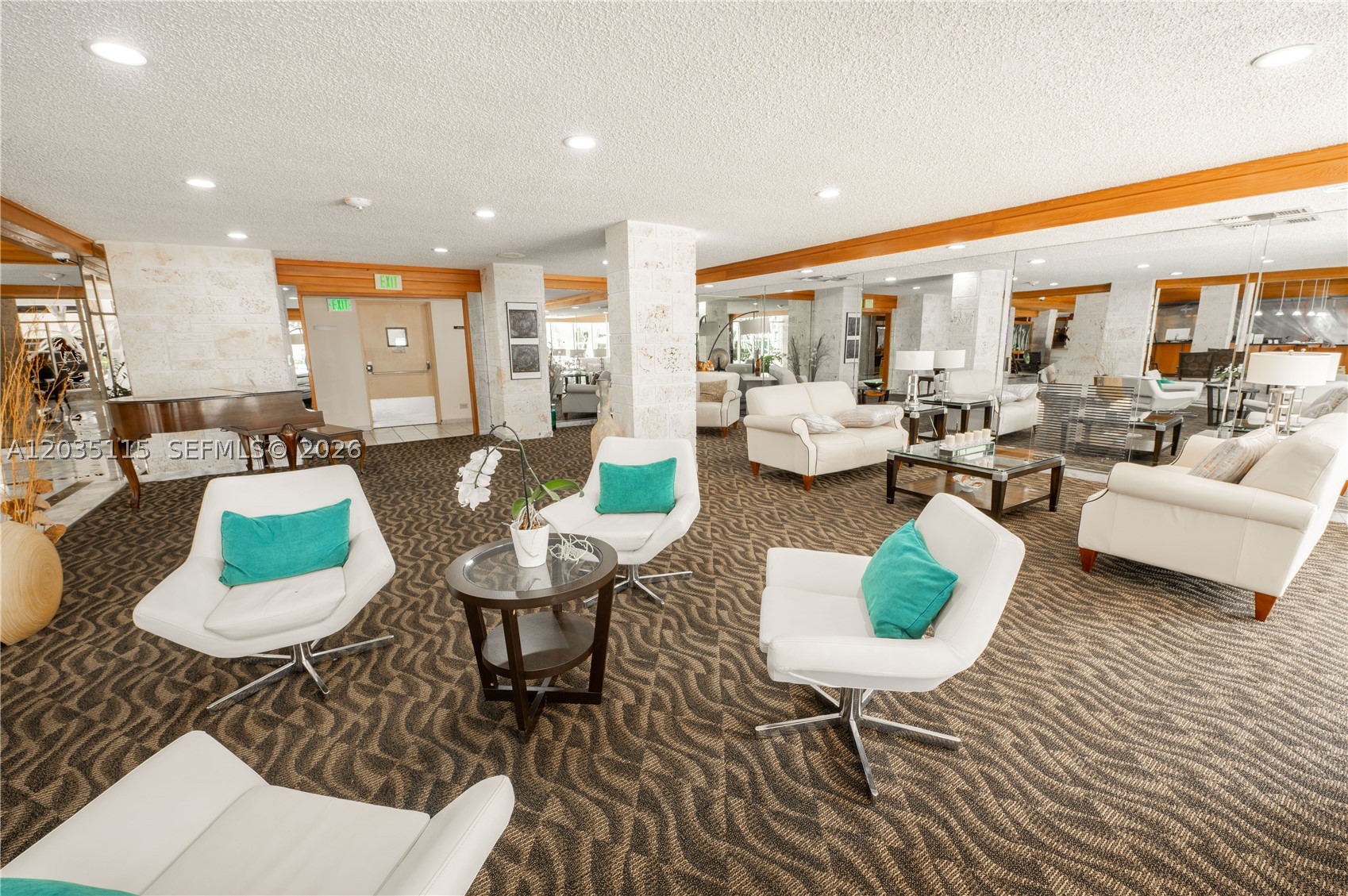 Winston Towers 500 - Residential
