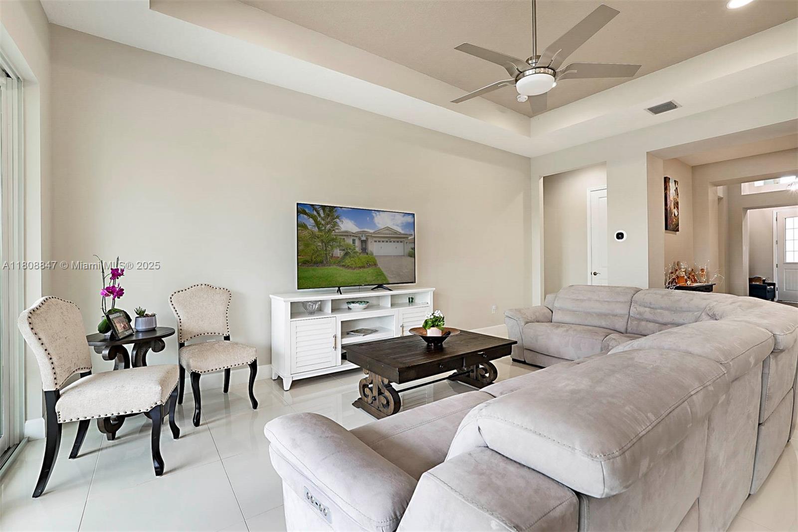 GROVES OF WESTLAKE - Residential