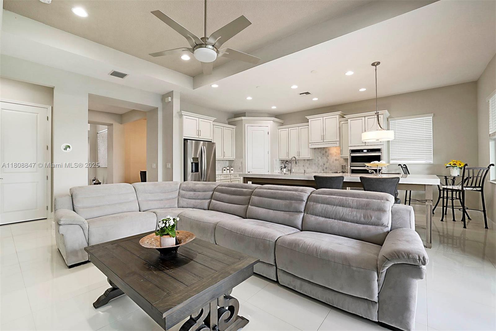 GROVES OF WESTLAKE - Residential