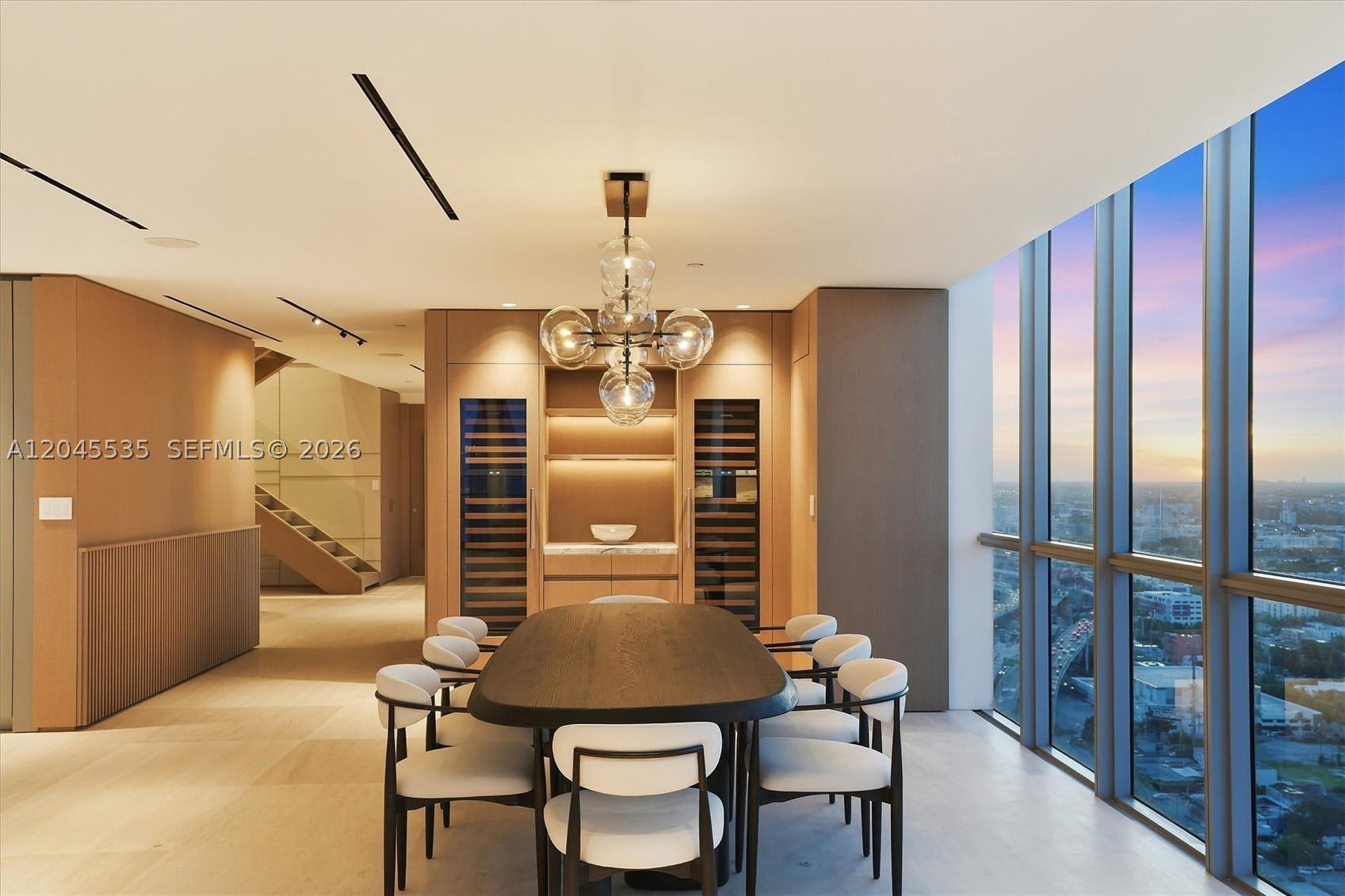 MARQUIS CONDO - Residential