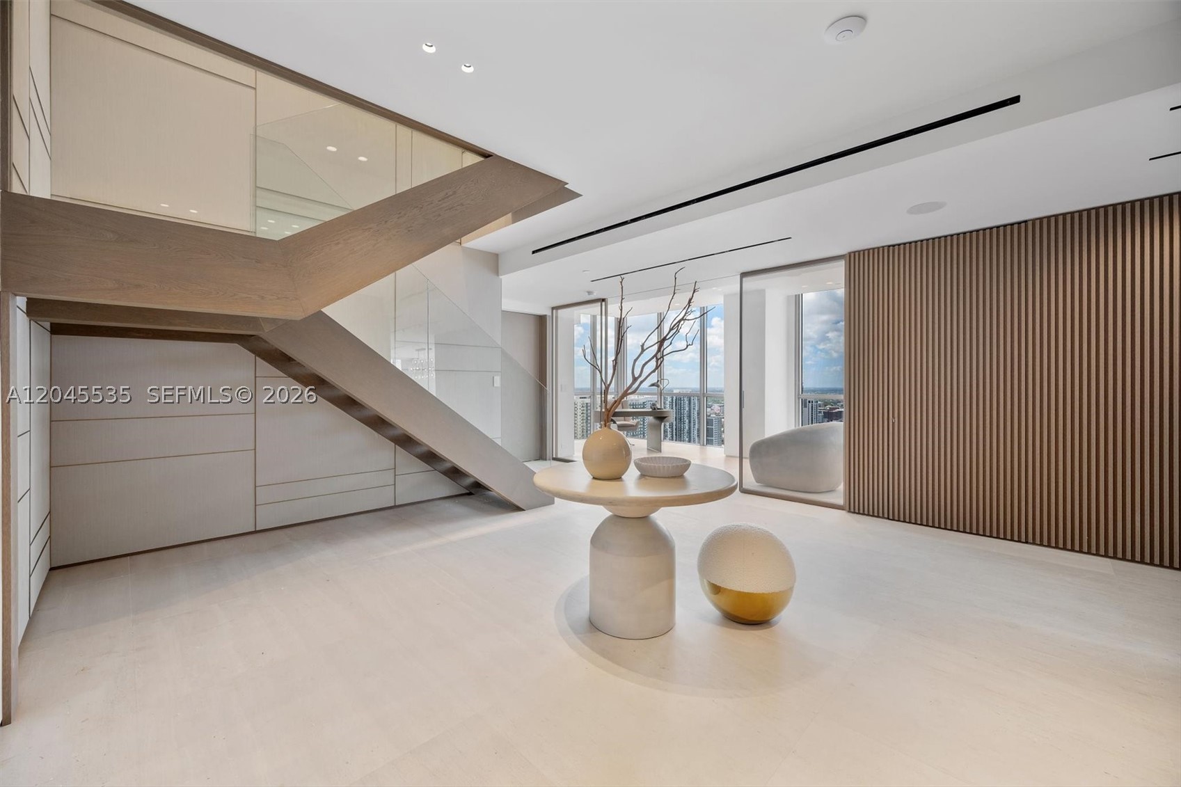 MARQUIS CONDO - Residential