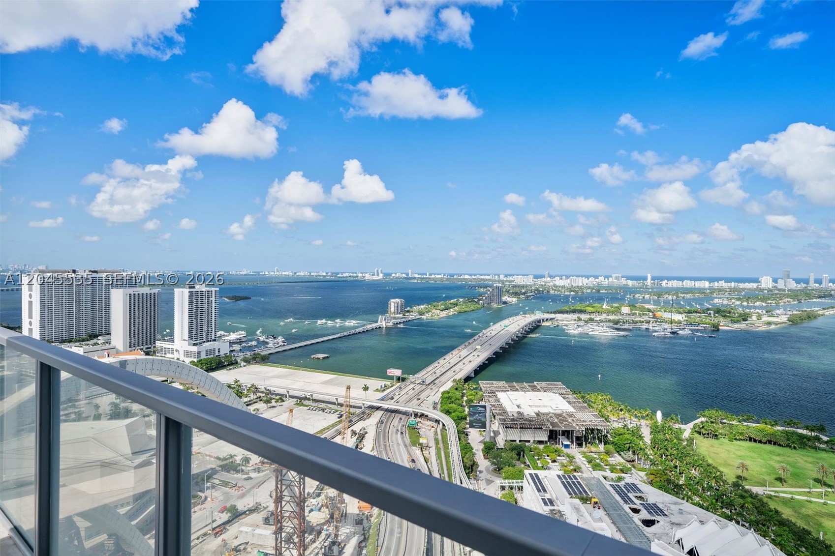 MARQUIS CONDO - Residential