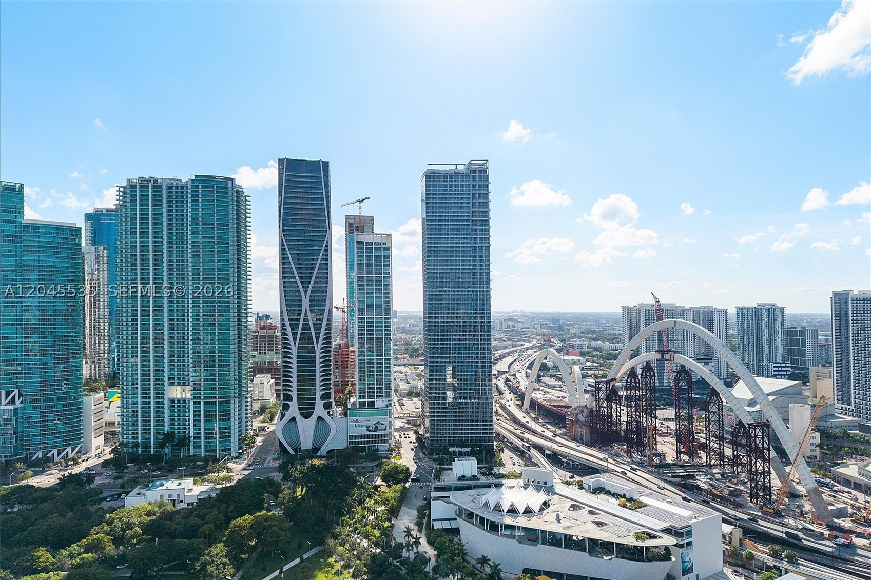 MARQUIS CONDO - Residential