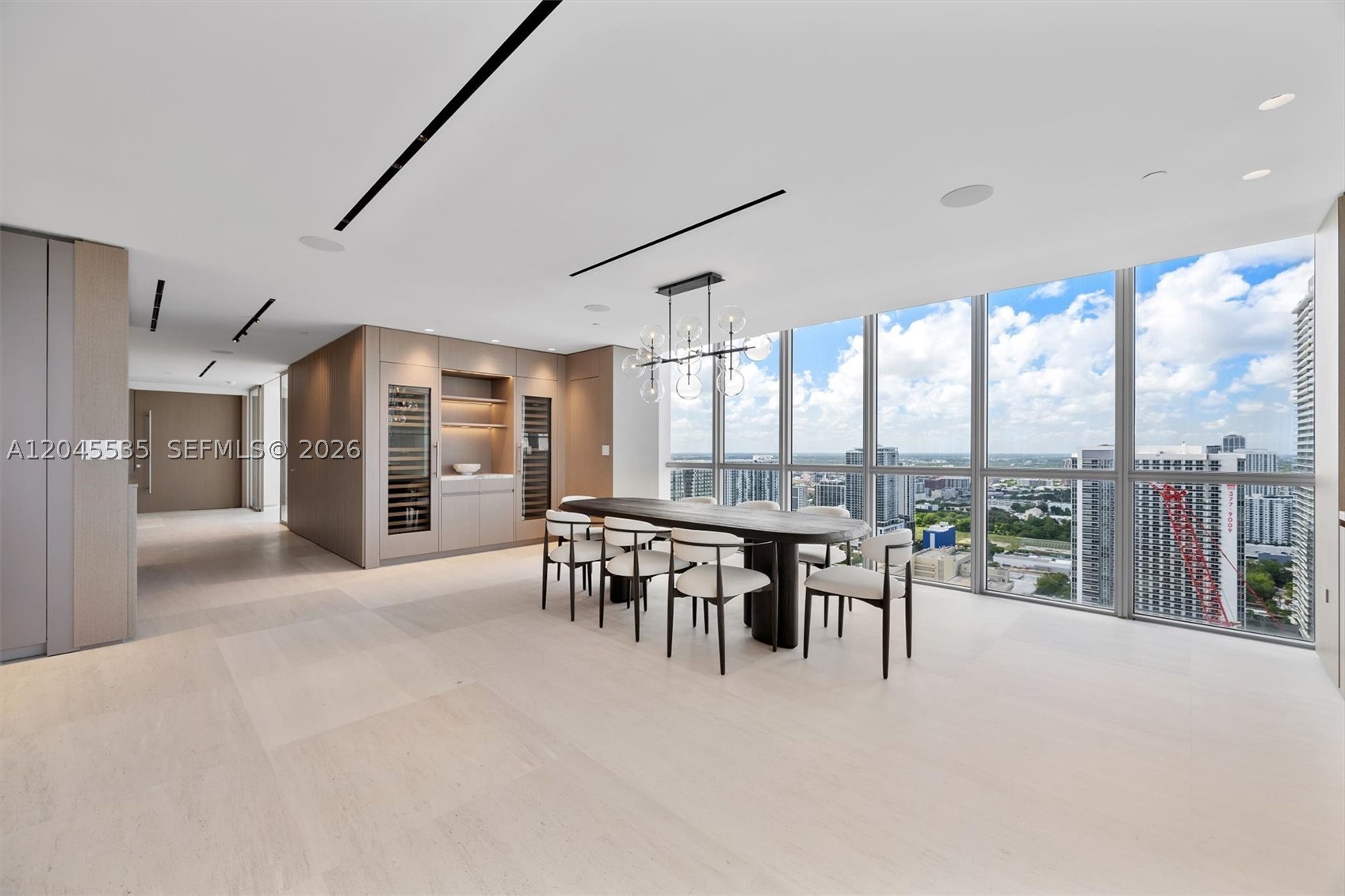 MARQUIS CONDO - Residential