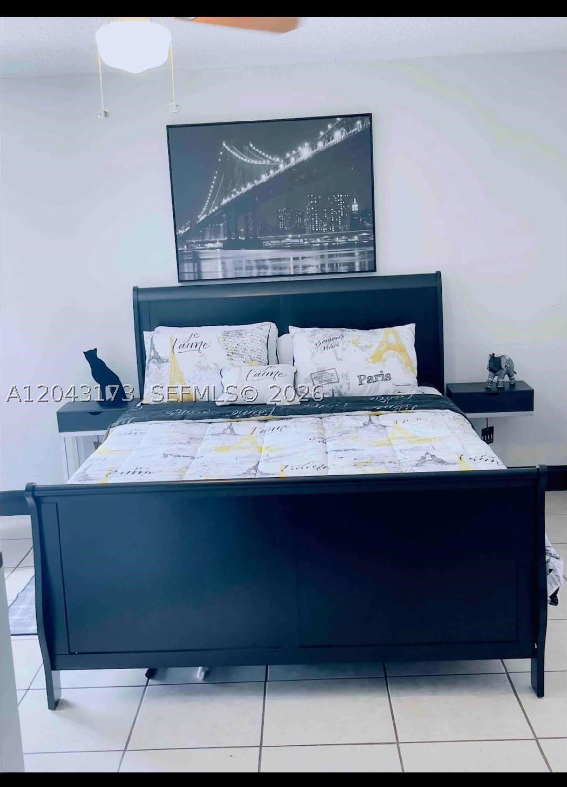 ARCH CREEKS ESTATES - Residential Income