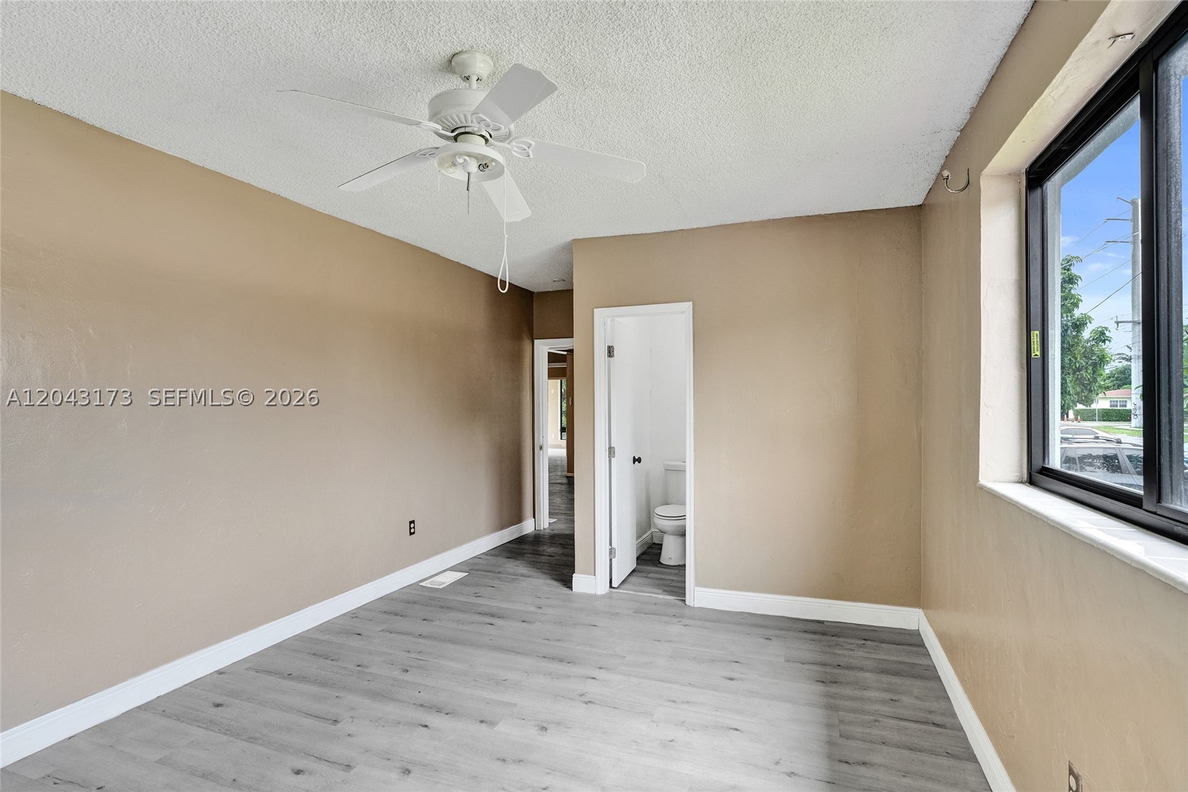 ARCH CREEKS ESTATES - Residential Income