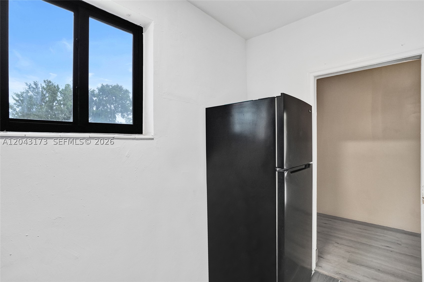 ARCH CREEKS ESTATES - Residential Income