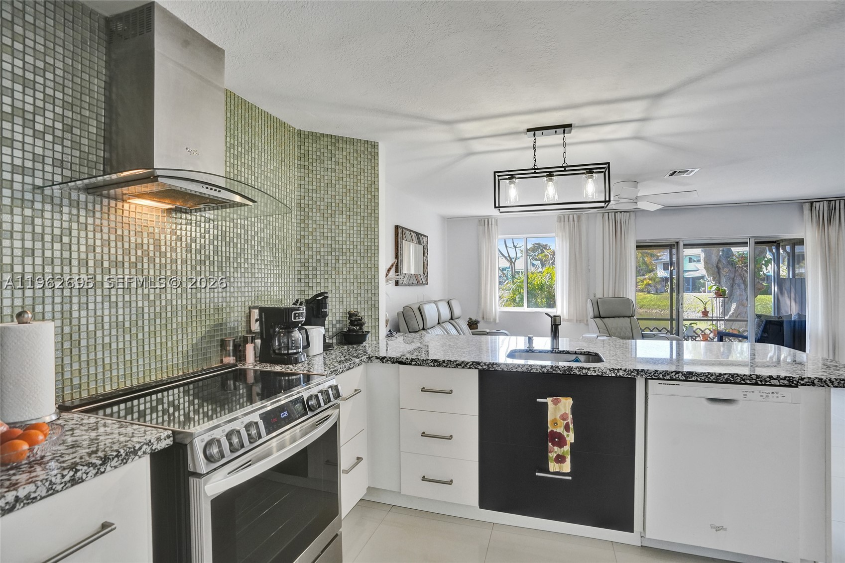 CORAL POINT NORTH - Residential