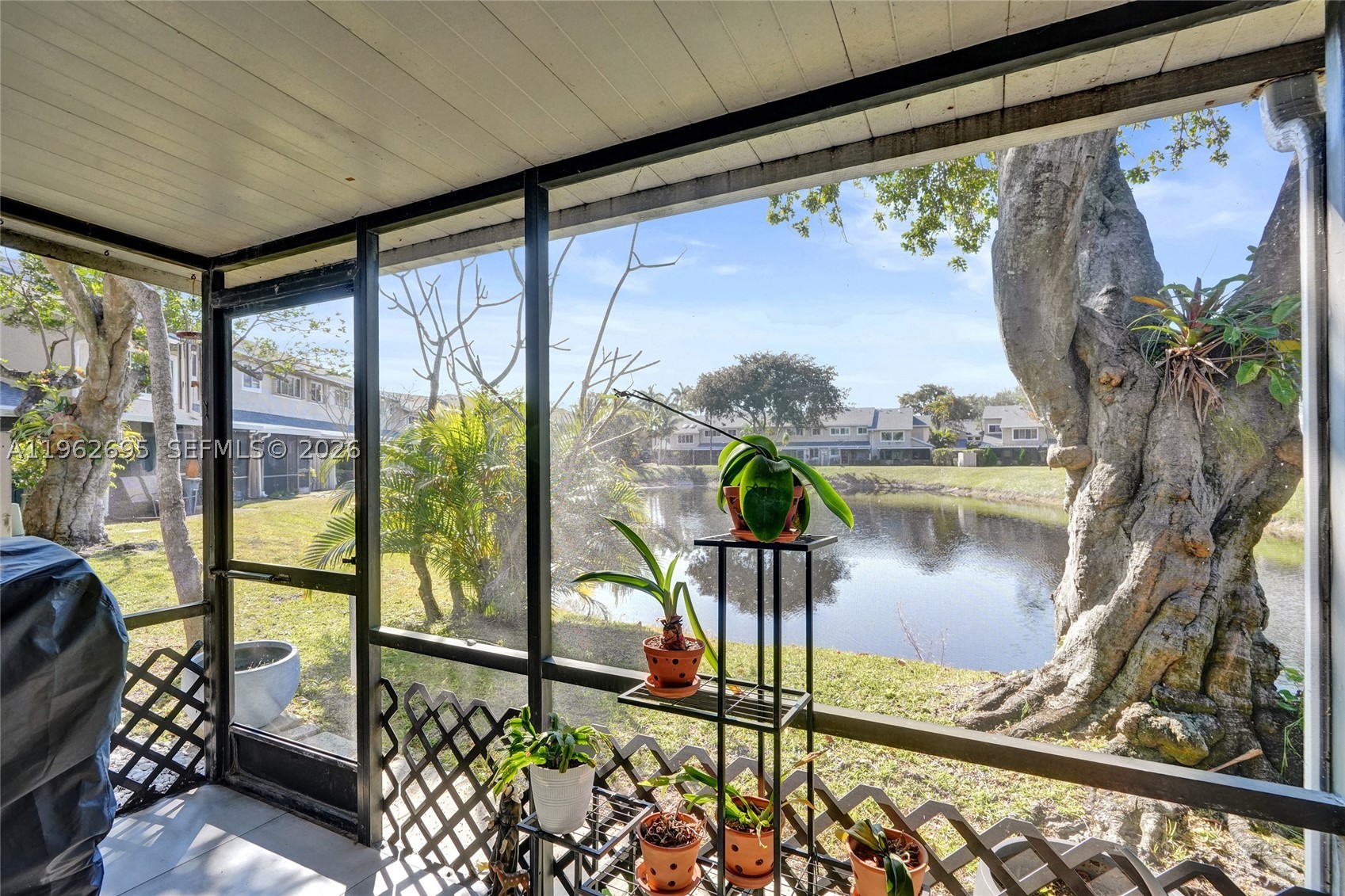 CORAL POINT NORTH - Residential