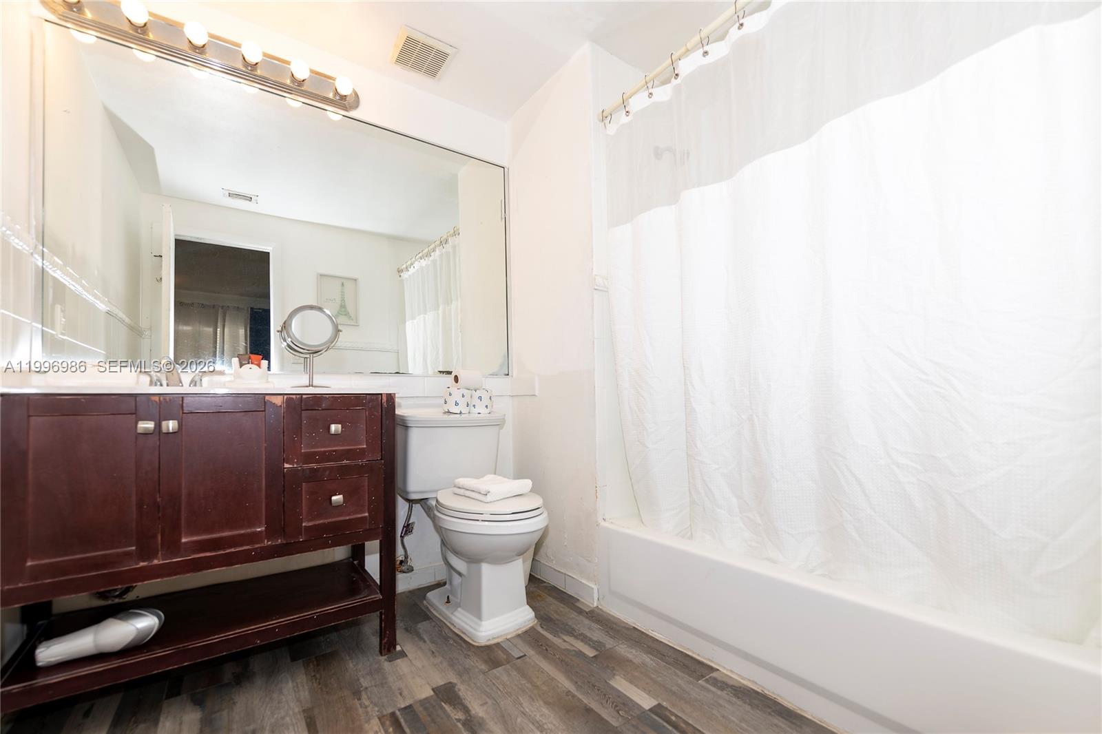918 OCEAN DRIVE CONDO - Residential