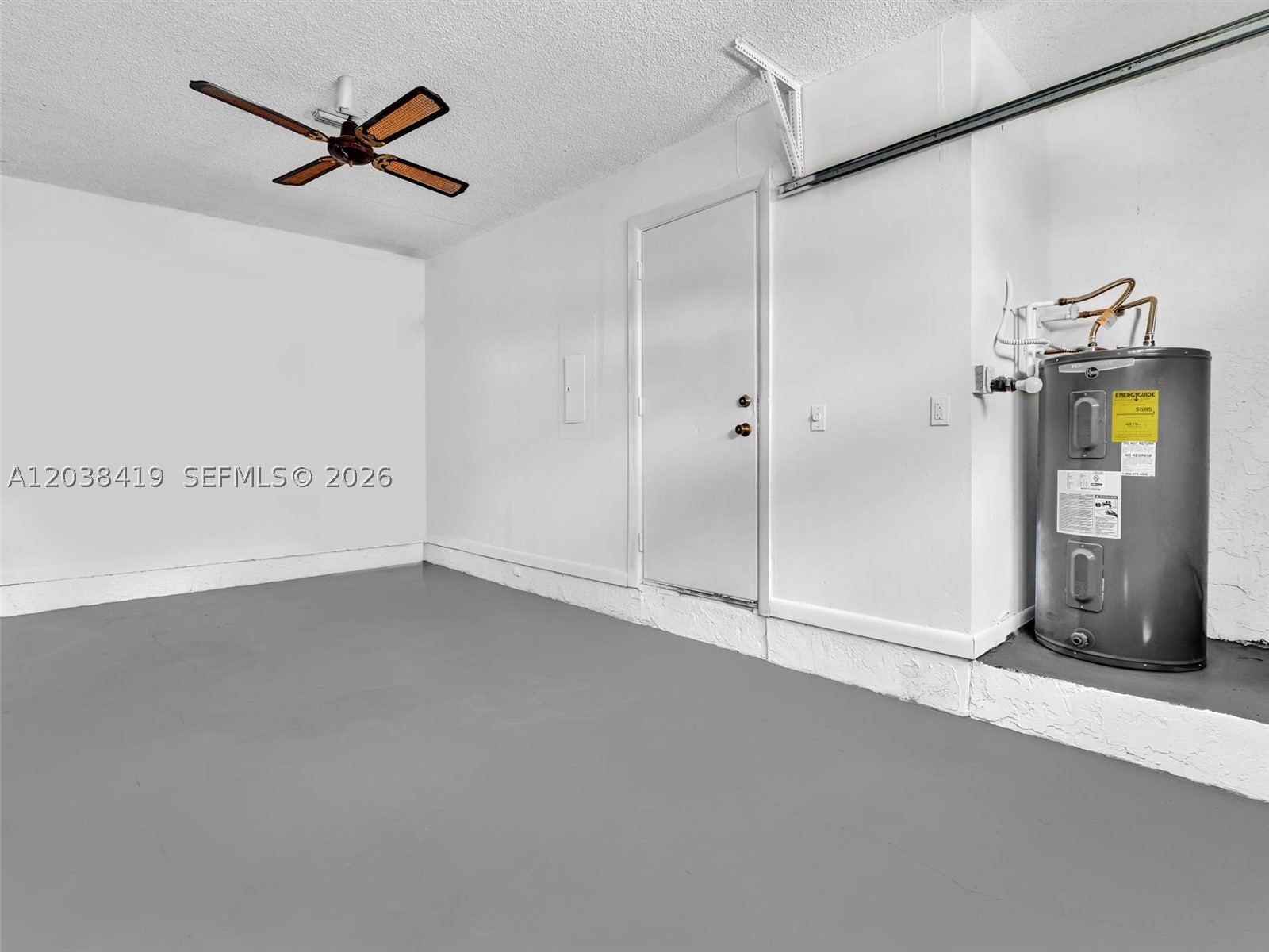 MINTO PLANTATION 1 - Residential Lease