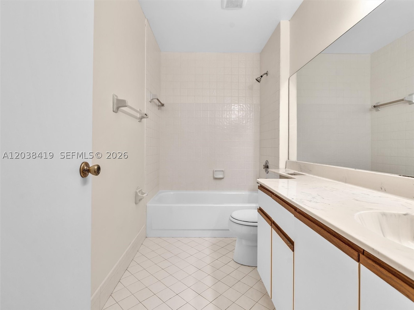 MINTO PLANTATION 1 - Residential Lease