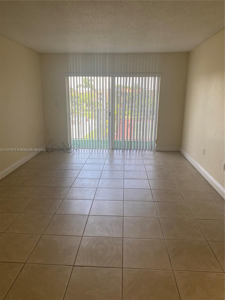 DORAL GARDENS II CONDO - Residential Lease