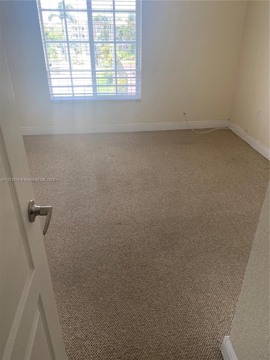 DORAL GARDENS II CONDO - Residential Lease