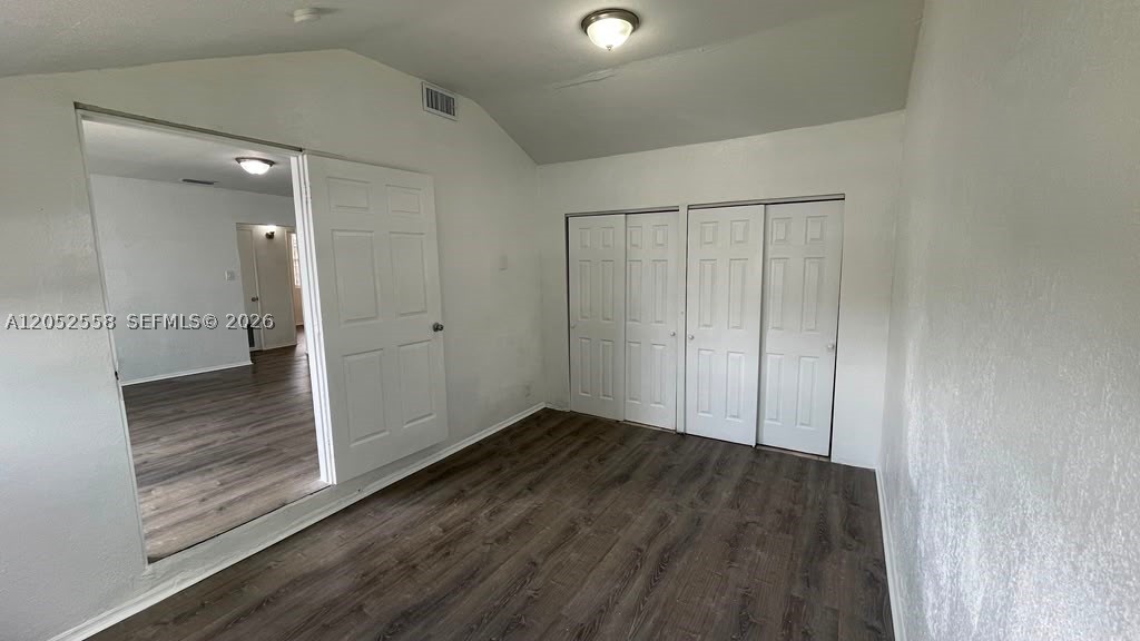 SEVENTH AVE PARK - Residential Lease
