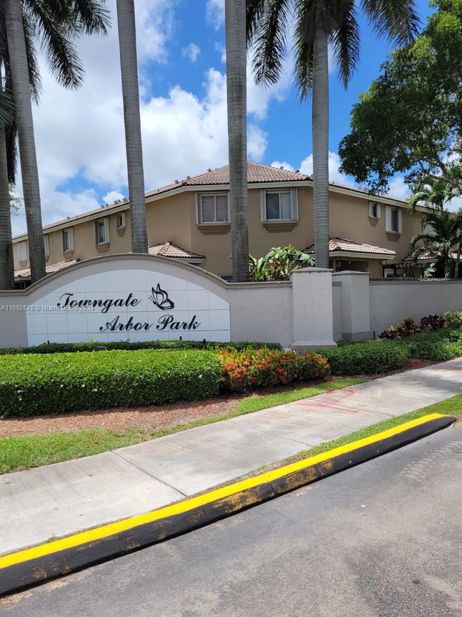 TOWNGATE CONDO EIGHT - Residential Lease