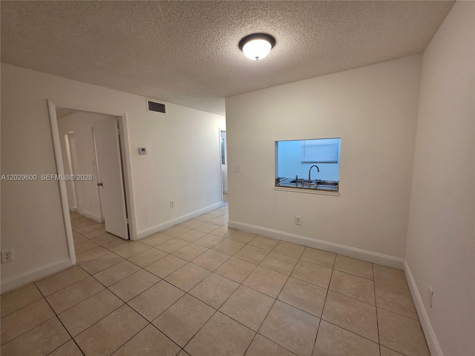 BROOKFIELD SQUARE CONDO - Residential