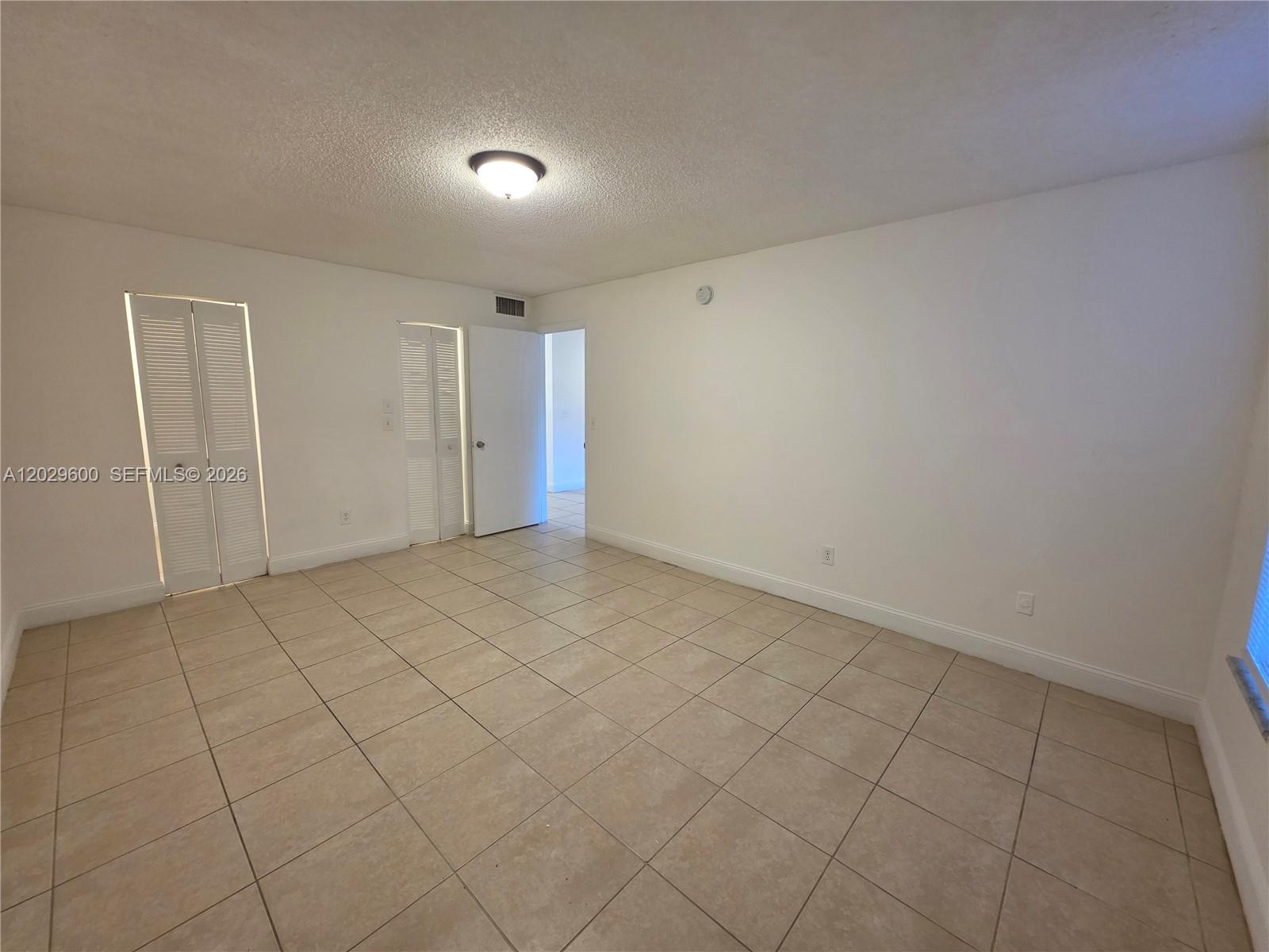 BROOKFIELD SQUARE CONDO - Residential