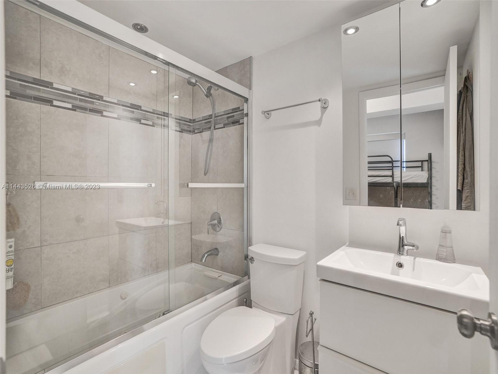 EUCLID EAST CONDOMINIUM - Residential