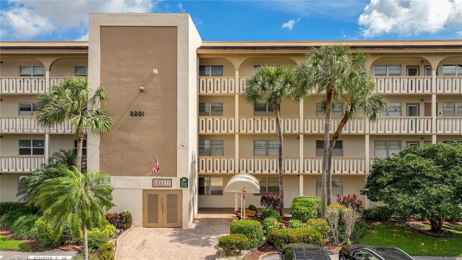 LUCAYA VILLAGE 2-B CONDO - Residential