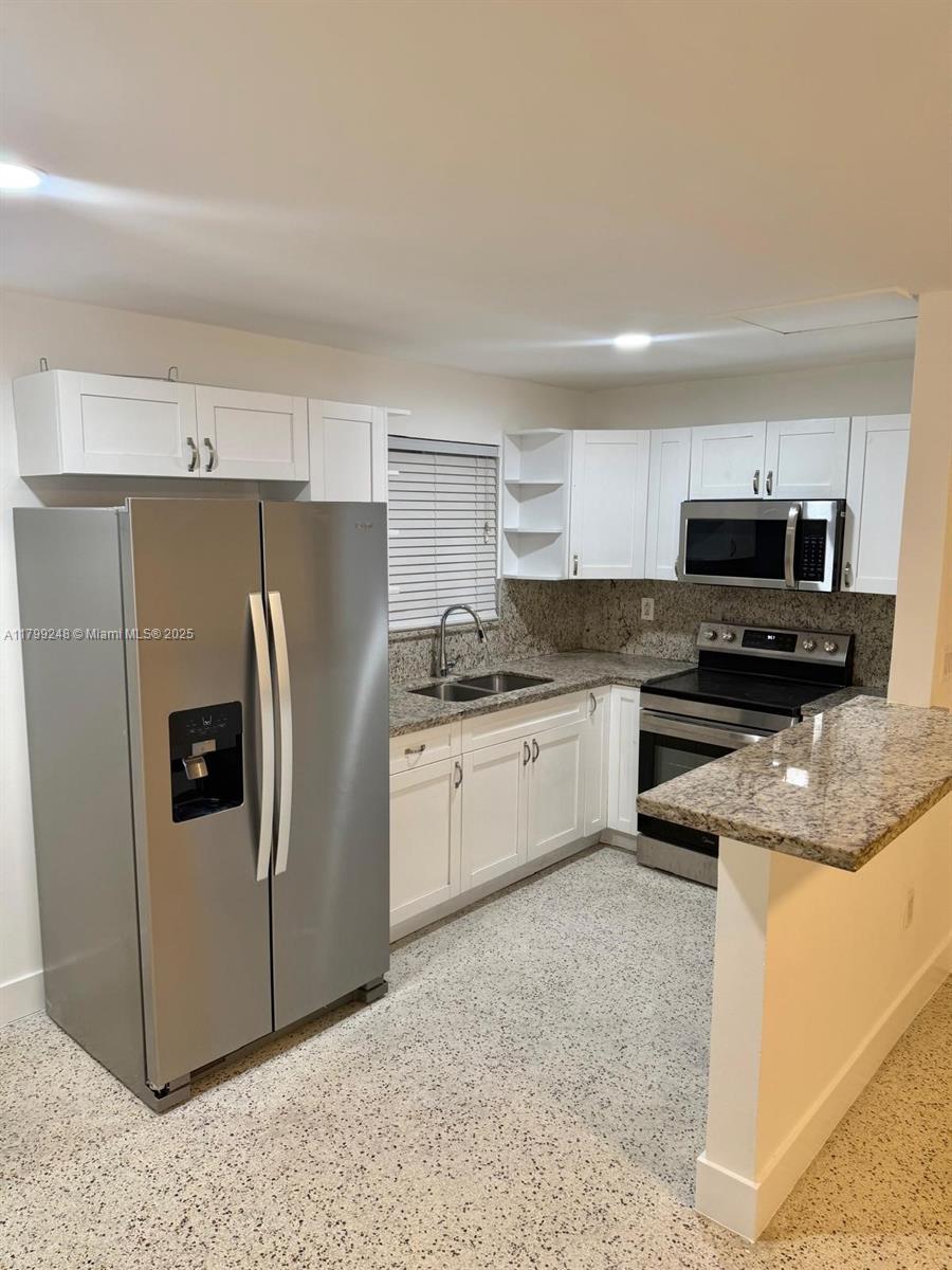 HIALEAH 13TH ADDN AMD PL - Residential Lease