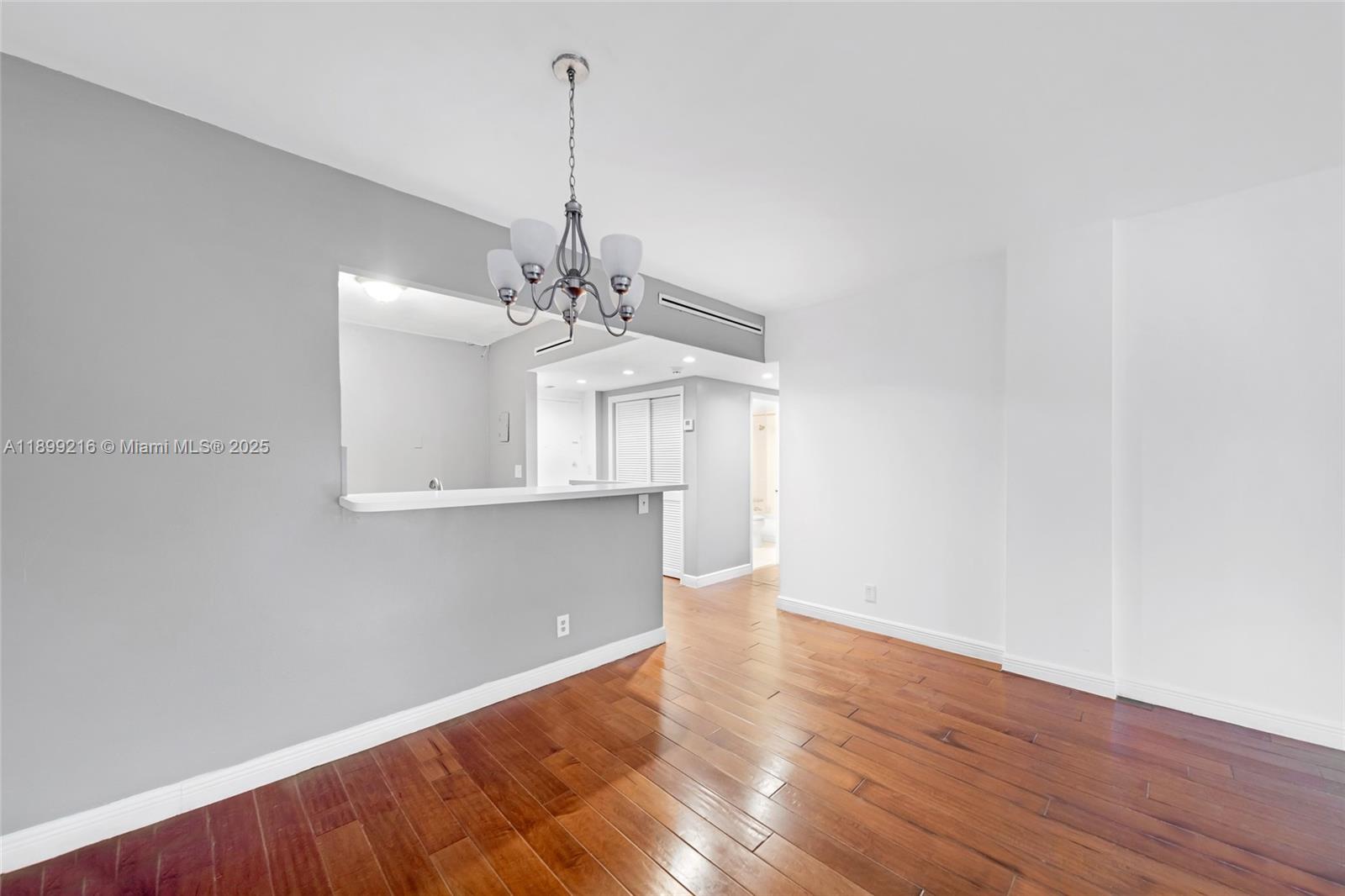 ISLAND PLACE AT NORTH BAY - Residential