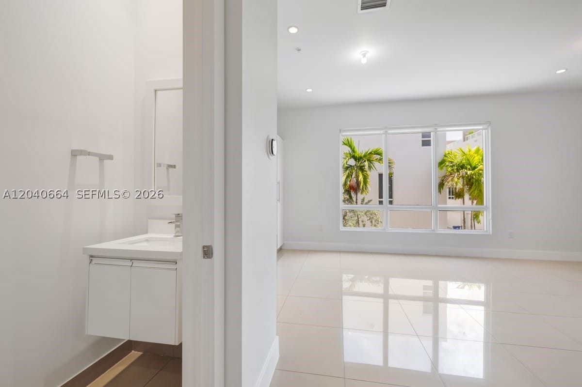 LANDMARK AT DORAL - Residential