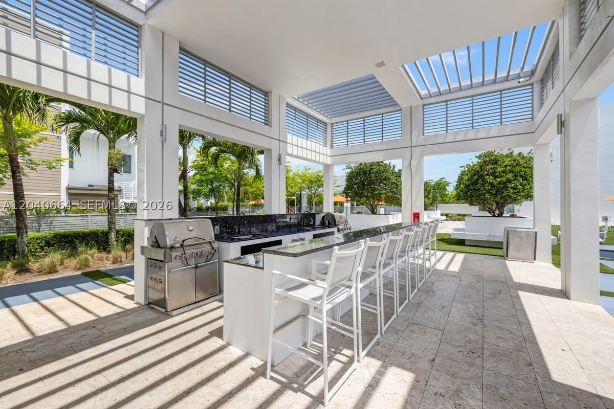 LANDMARK AT DORAL - Residential
