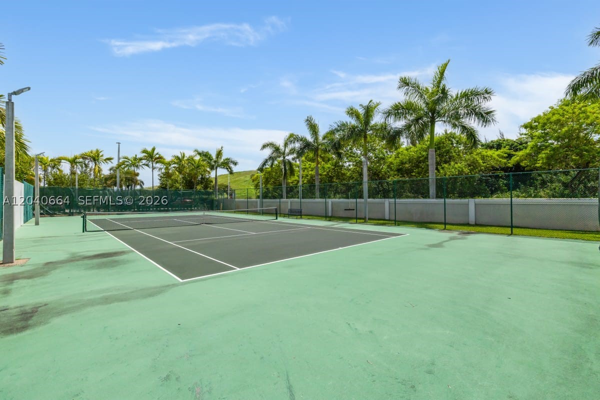LANDMARK AT DORAL - Residential