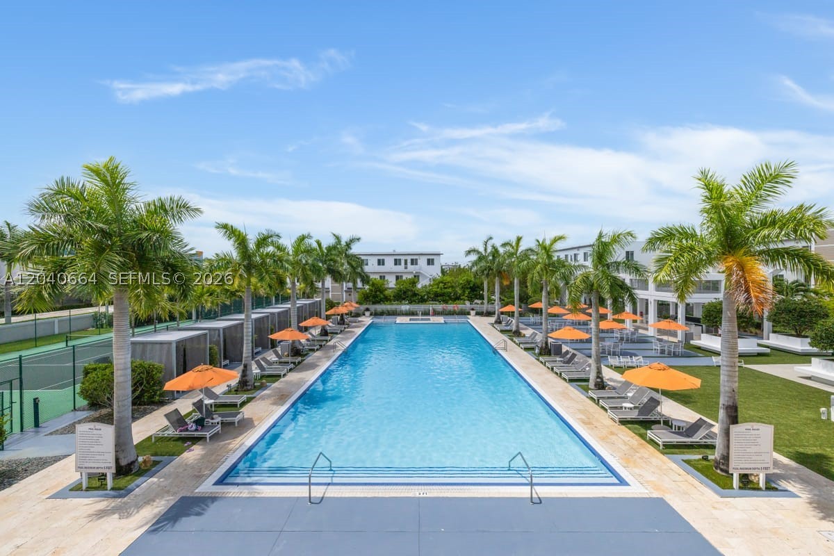 LANDMARK AT DORAL - Residential